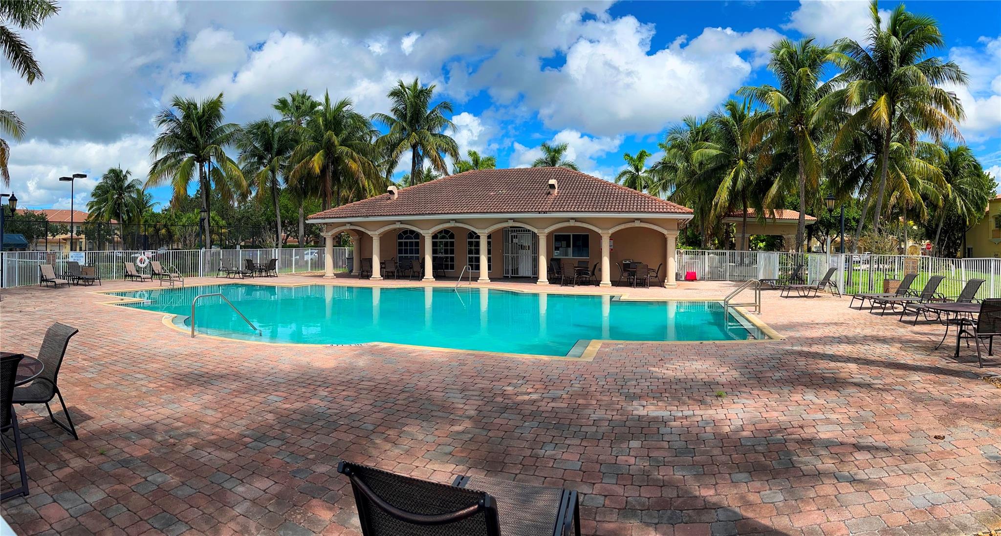 MURANO AT HAMPTON PARK - Residential Lease