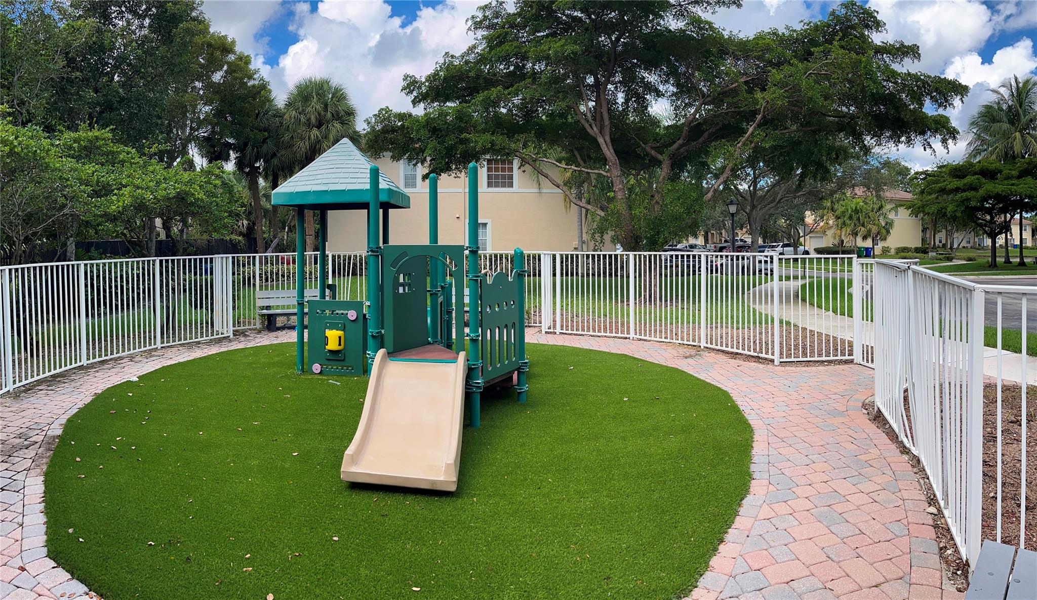 MURANO AT HAMPTON PARK - Residential Lease