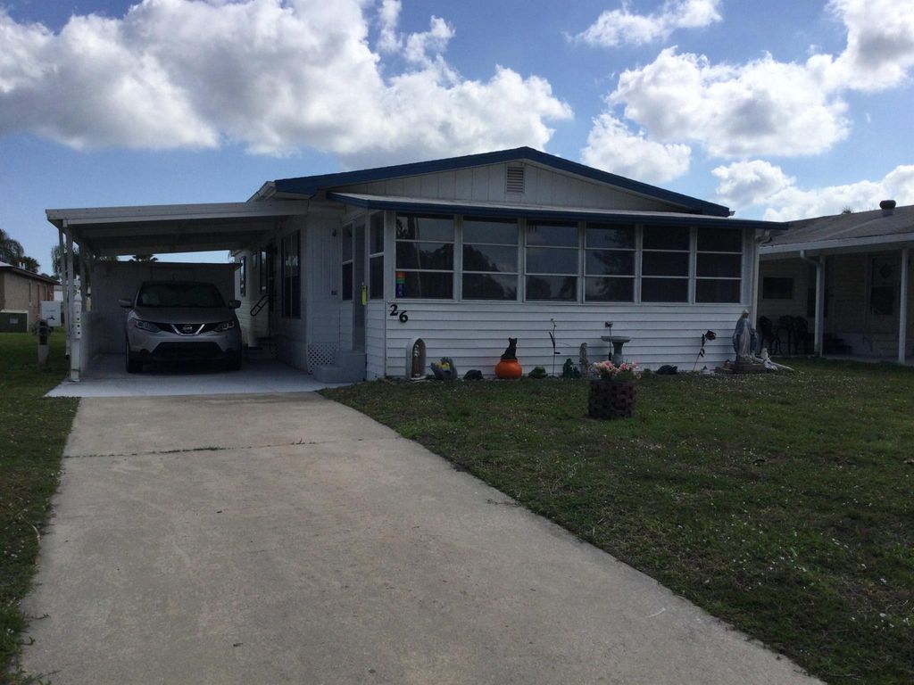 Photo of 26 Silver Oak Drive, Port Saint Lucie, FL 34952 (MLS # R11060687)