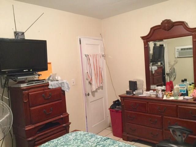 West Hialeah Heights - Residential