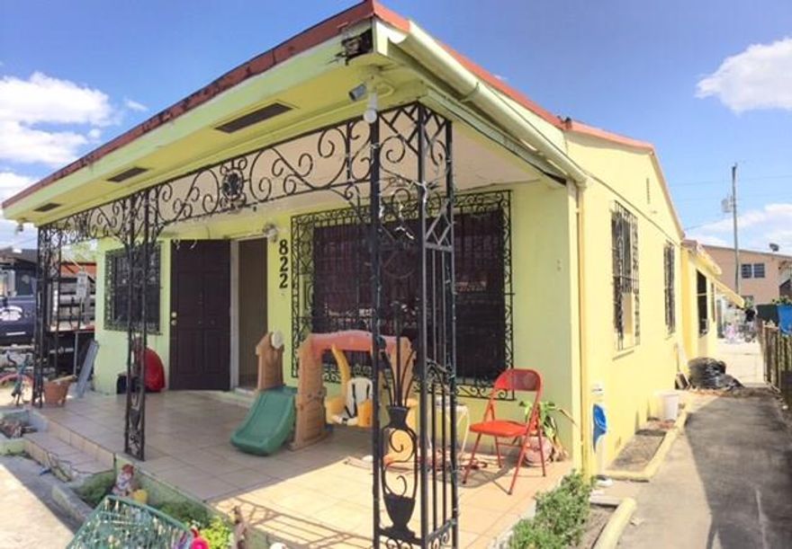 Large 4/2 in the highly desired West Hialeah. Property is currently set up as 2/1 + 2/1 and will need to be converted back into a single family. Although, the property has been split up, the conforming layout features an open floor plan throughout with ceramic tile. The house overall is very well maintained. Features large bedrooms and adequate closet space. Separate living dining and Florida rooms. Buyer must purchase with failed re occupancy from the city. See attachment for how to fix.