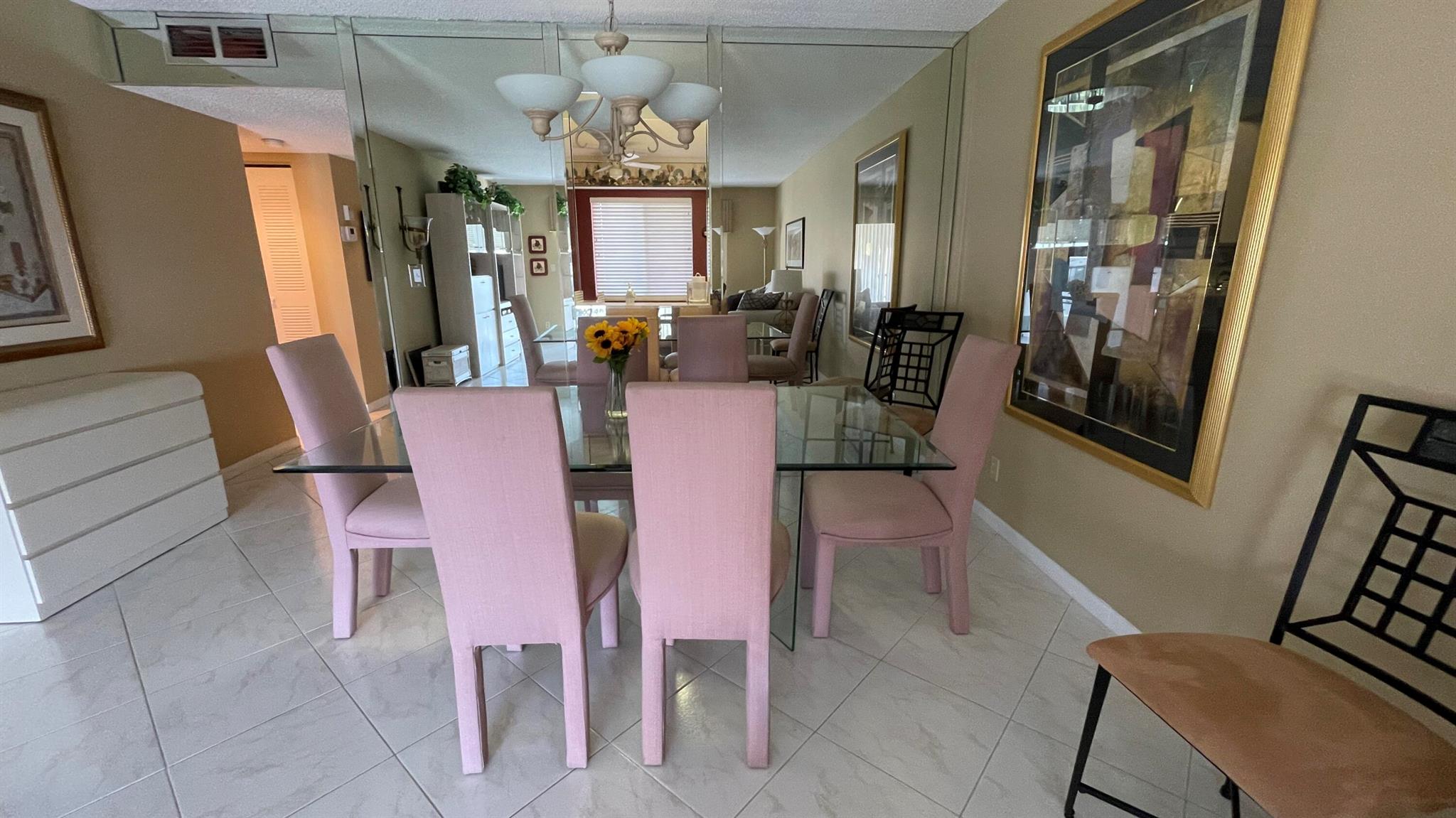 6936 Huntington Lane 405