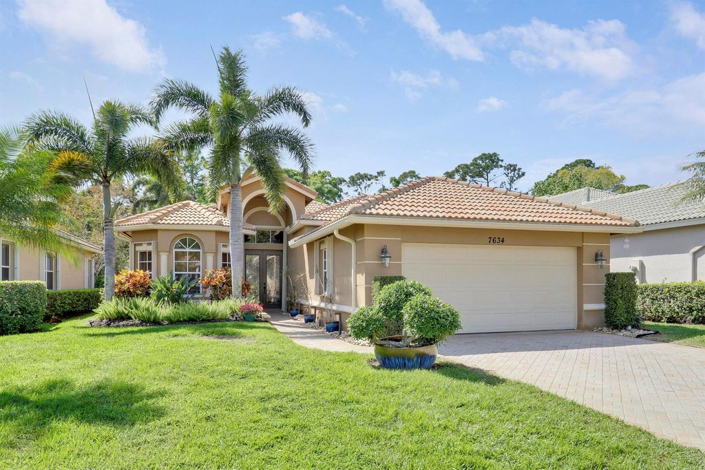 Photo of 7634 Greenbrier Circle, Port Saint Lucie, FL 34986 (MLS # R11113384)