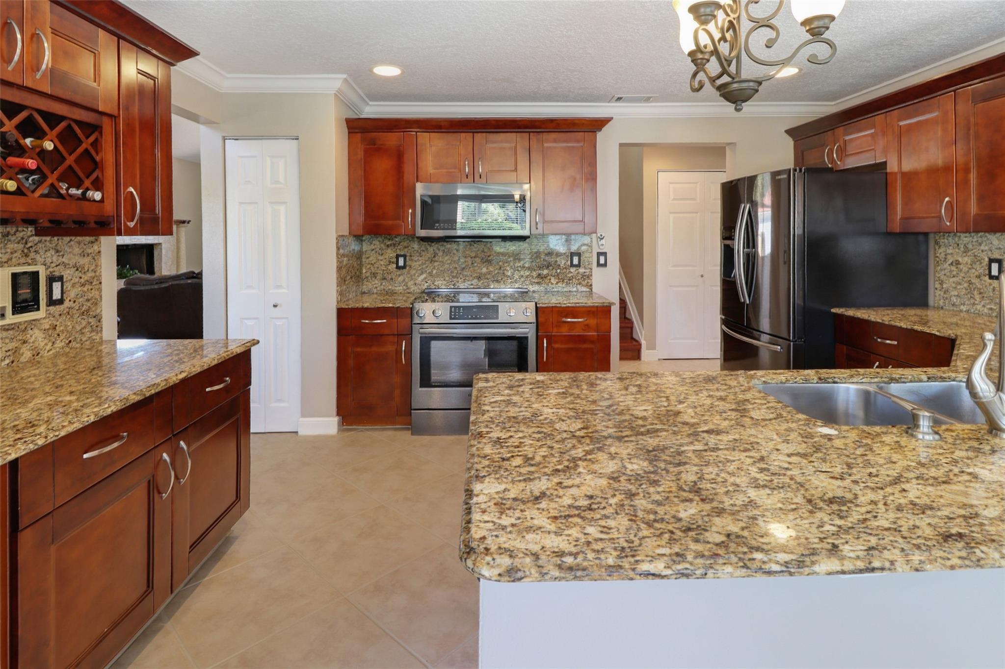 5731 NW 62nd Mnr