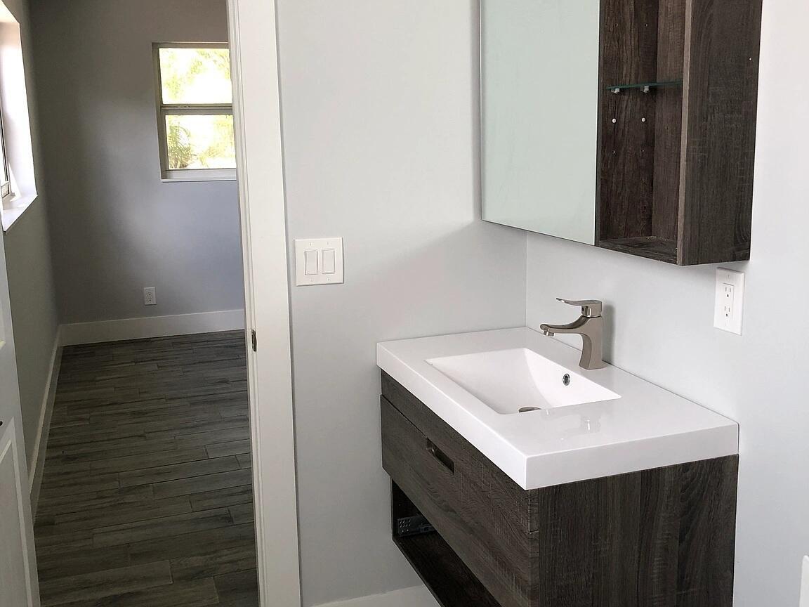 SOUTHWOOD HEIGHTS - Residential Lease