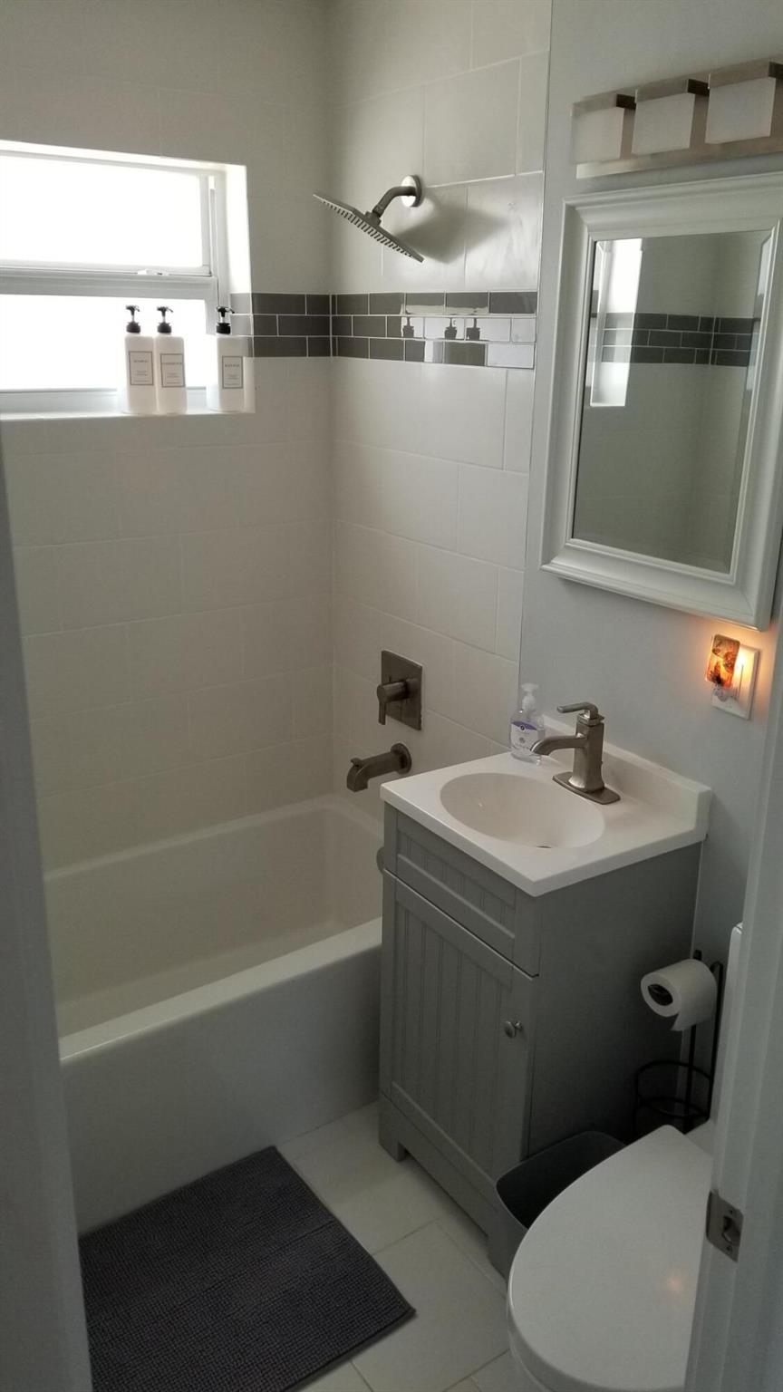 SOUTHWOOD HEIGHTS - Residential Lease
