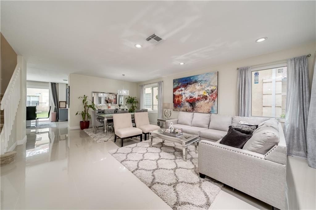 Terracina Johnson Prop PU - Residential