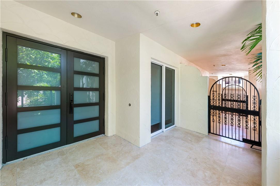 BAYSIDE VILLAGE - Residential