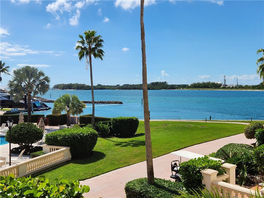 BAYSIDE VILLAGE - Residential