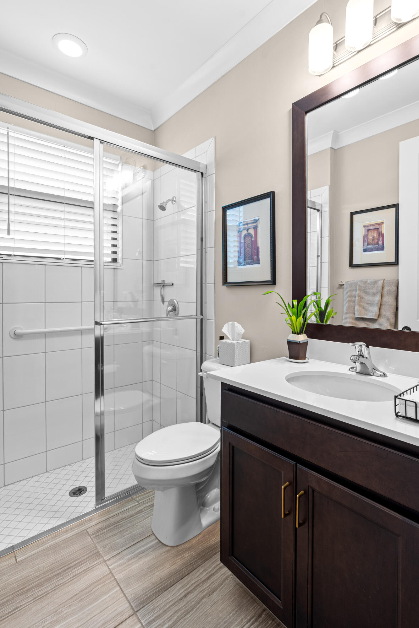 Valencia Walk - Residential