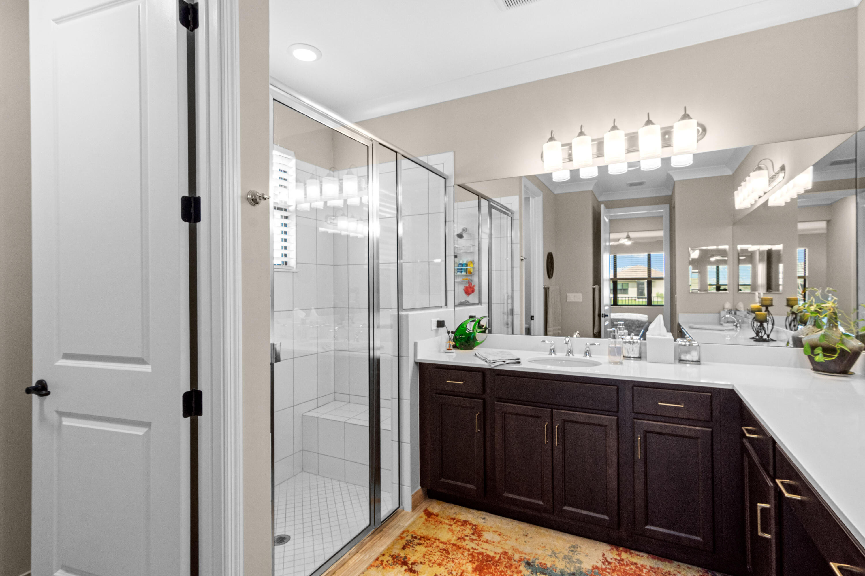 Valencia Walk - Residential