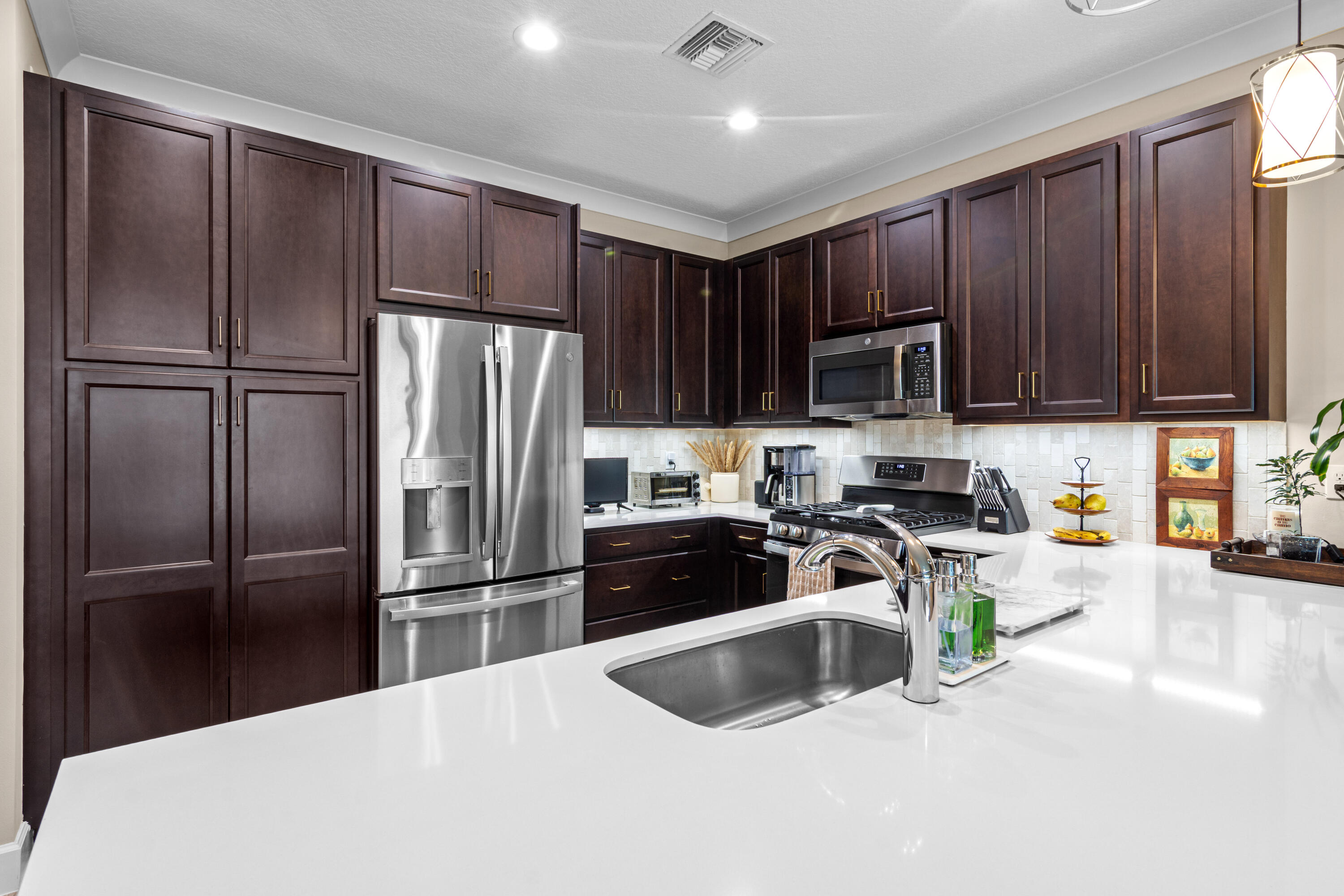 Valencia Walk - Residential