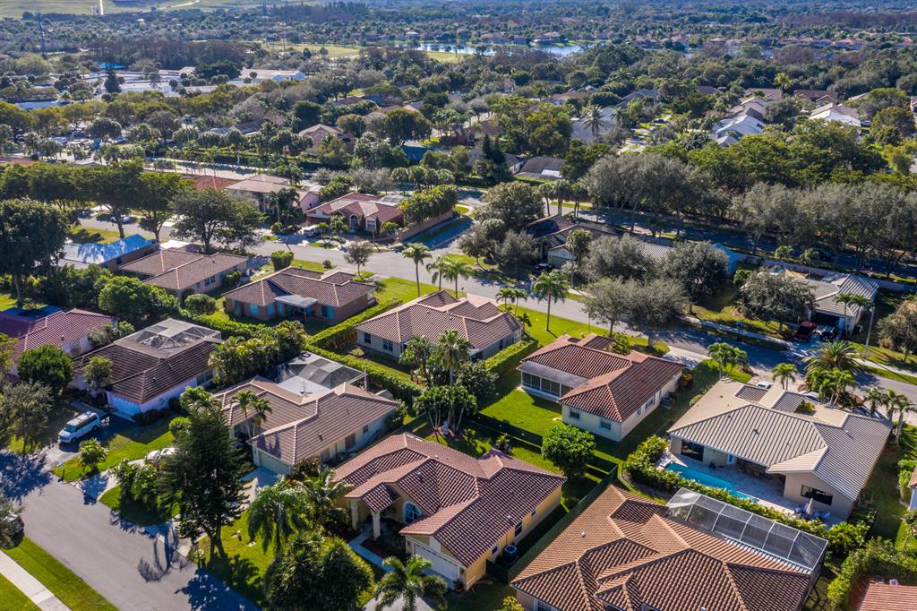 BERMUDA COVE / WINSTON PARK - Residential