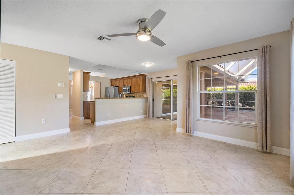 BERMUDA COVE / WINSTON PARK - Residential