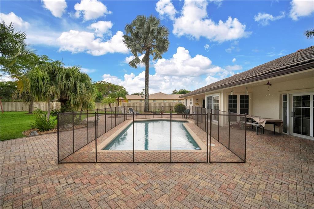 Winding Lakes Sec 01 - Residential