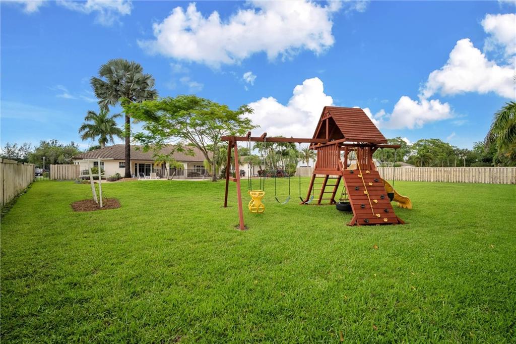 Winding Lakes Sec 01 - Residential