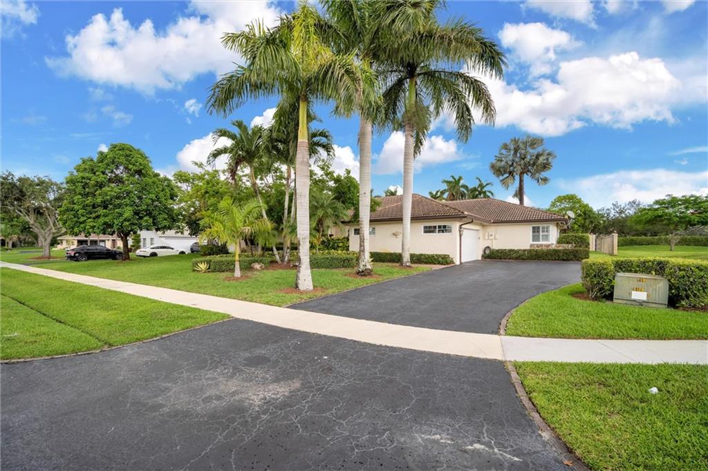Winding Lakes Sec 01 - Residential