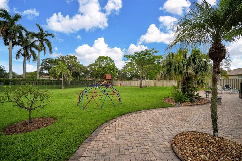 Winding Lakes Sec 01 - Residential