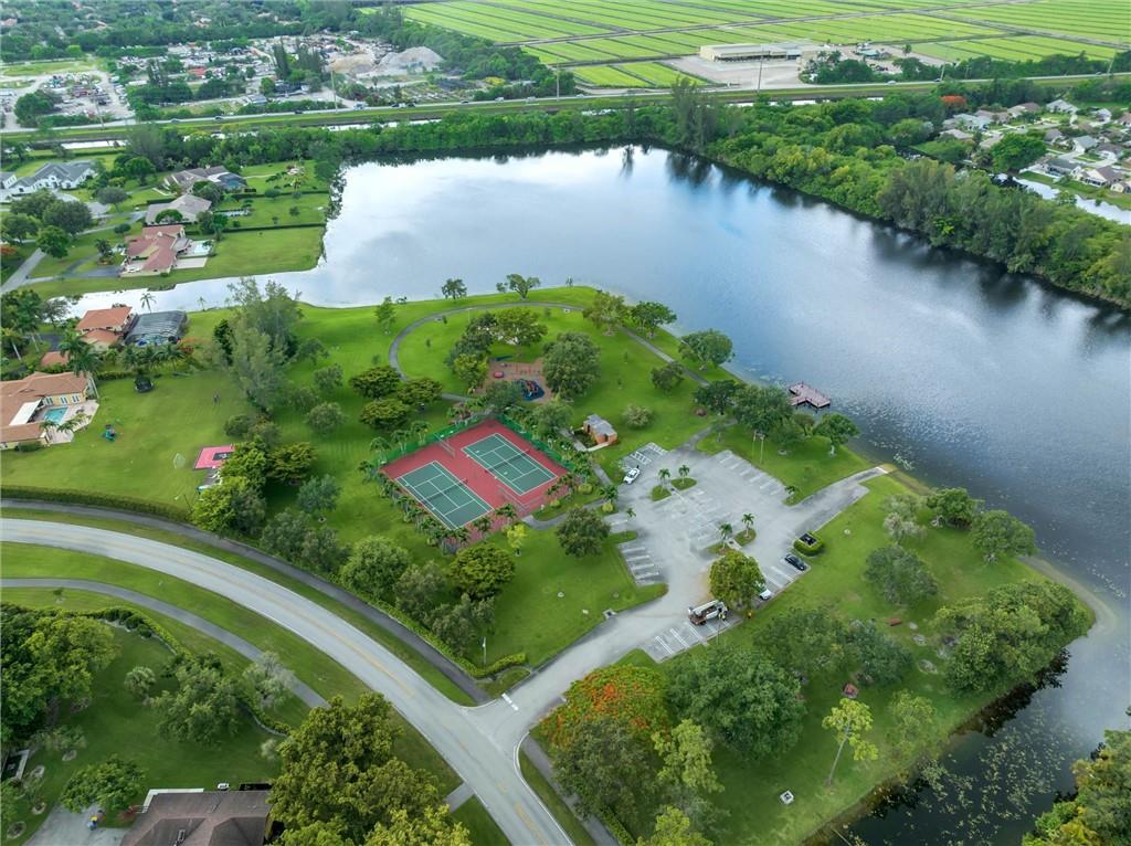 Winding Lakes Sec 01 - Residential