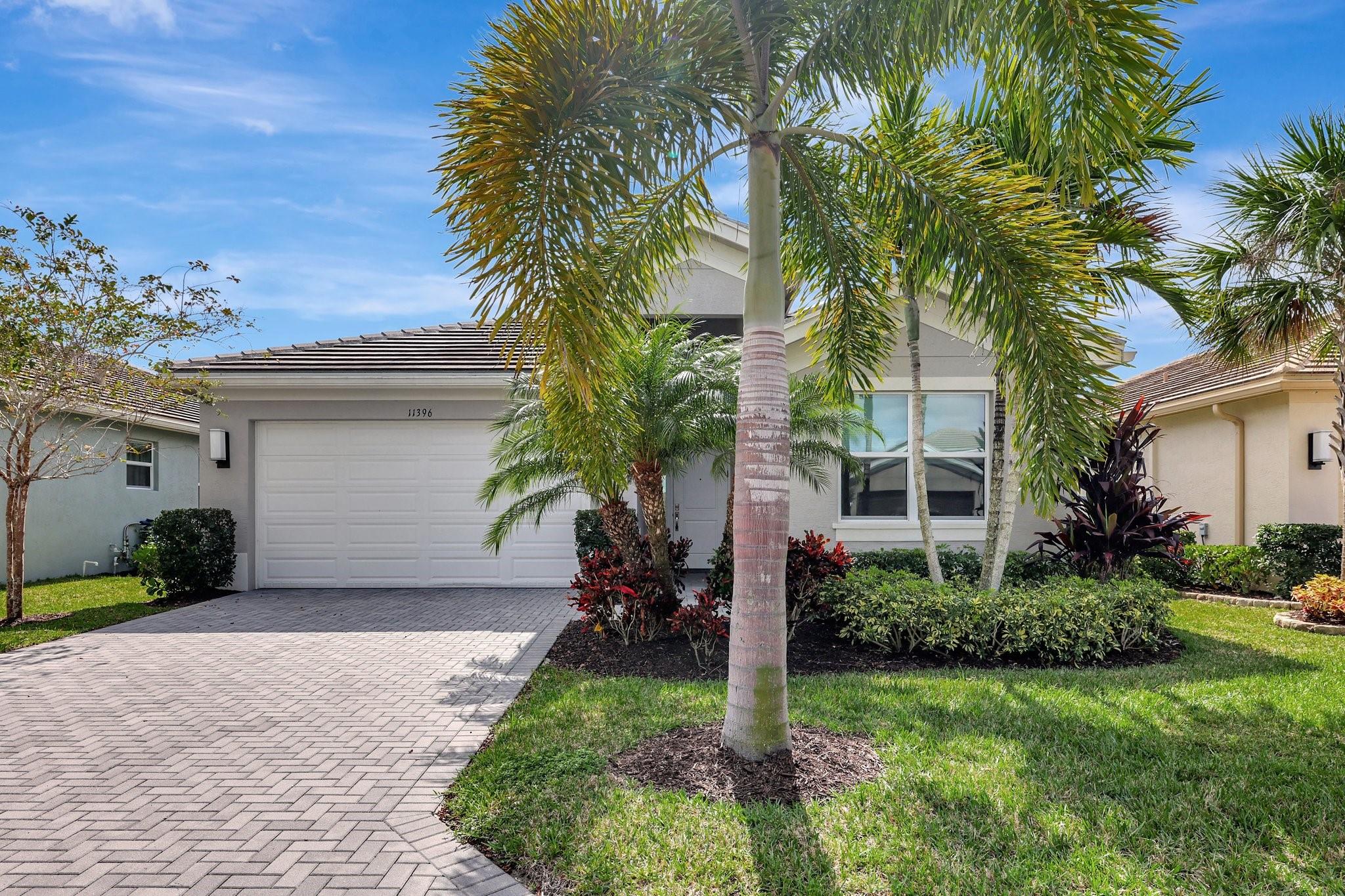 11396 SW Willow Lane