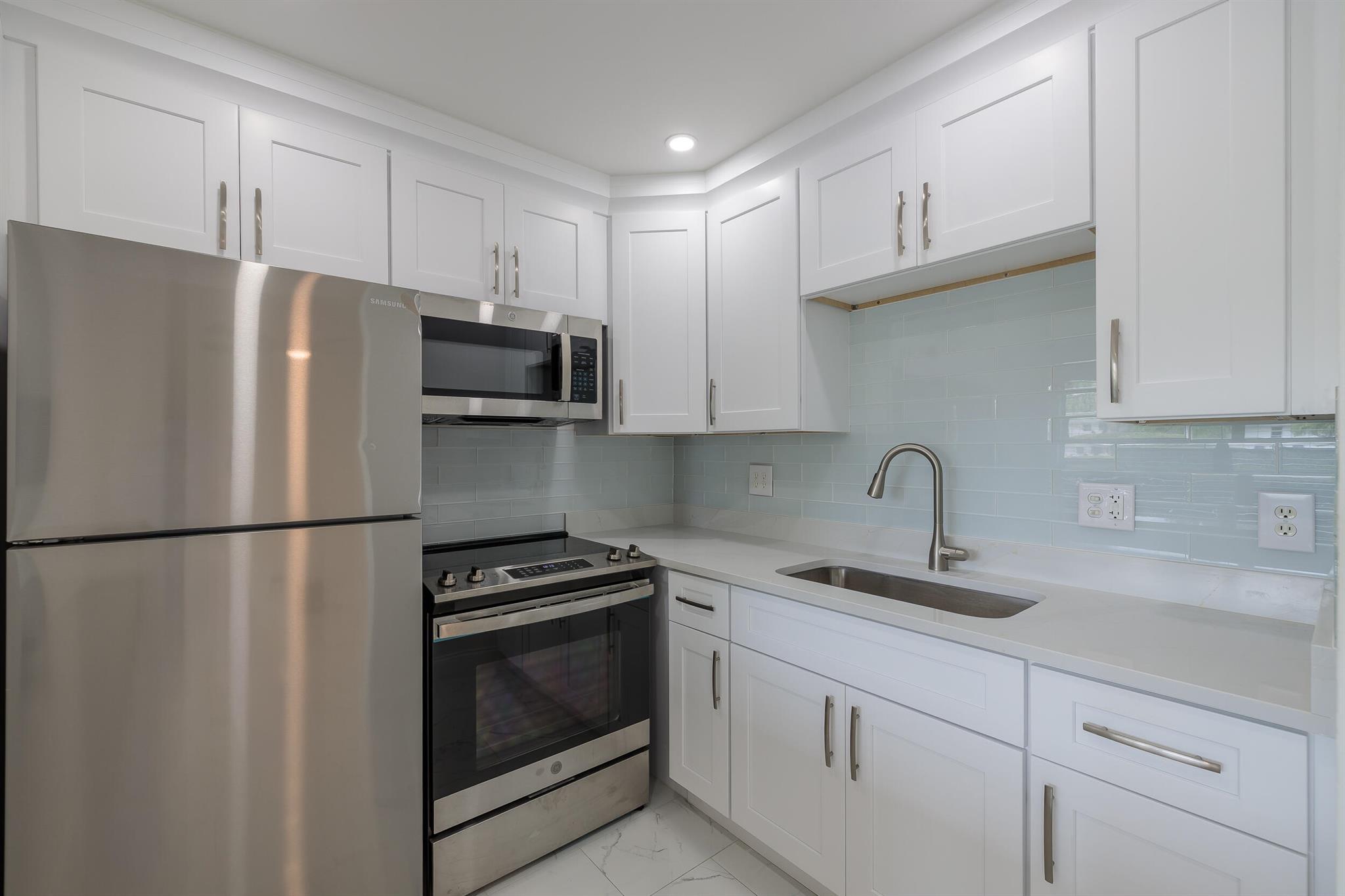 2929 SE Ocean Boulevard 123-2