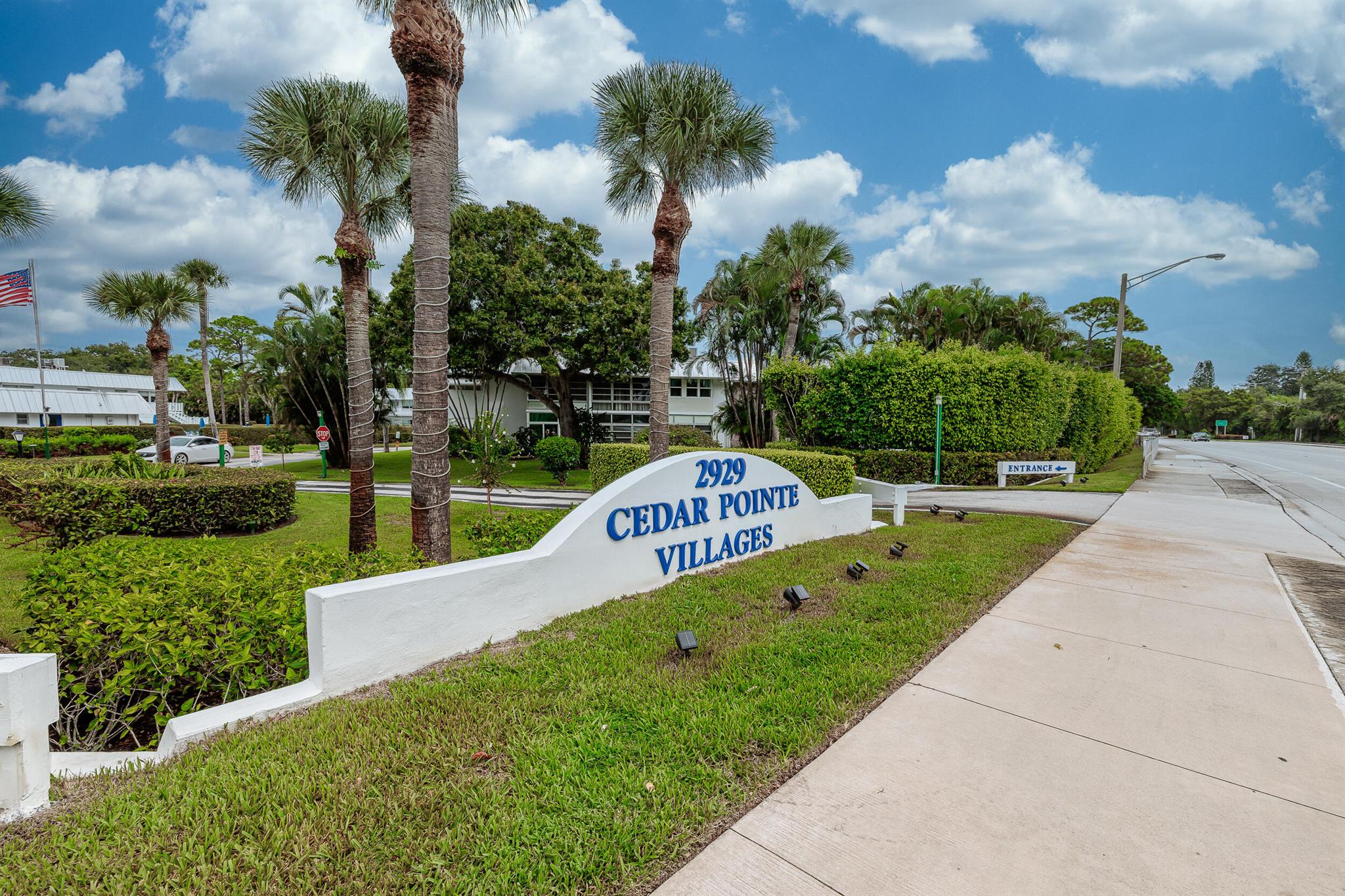 CEDAR POINTE CONDO - Residential