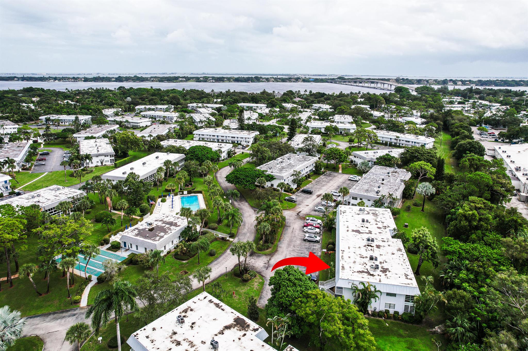 CEDAR POINTE CONDO - Residential