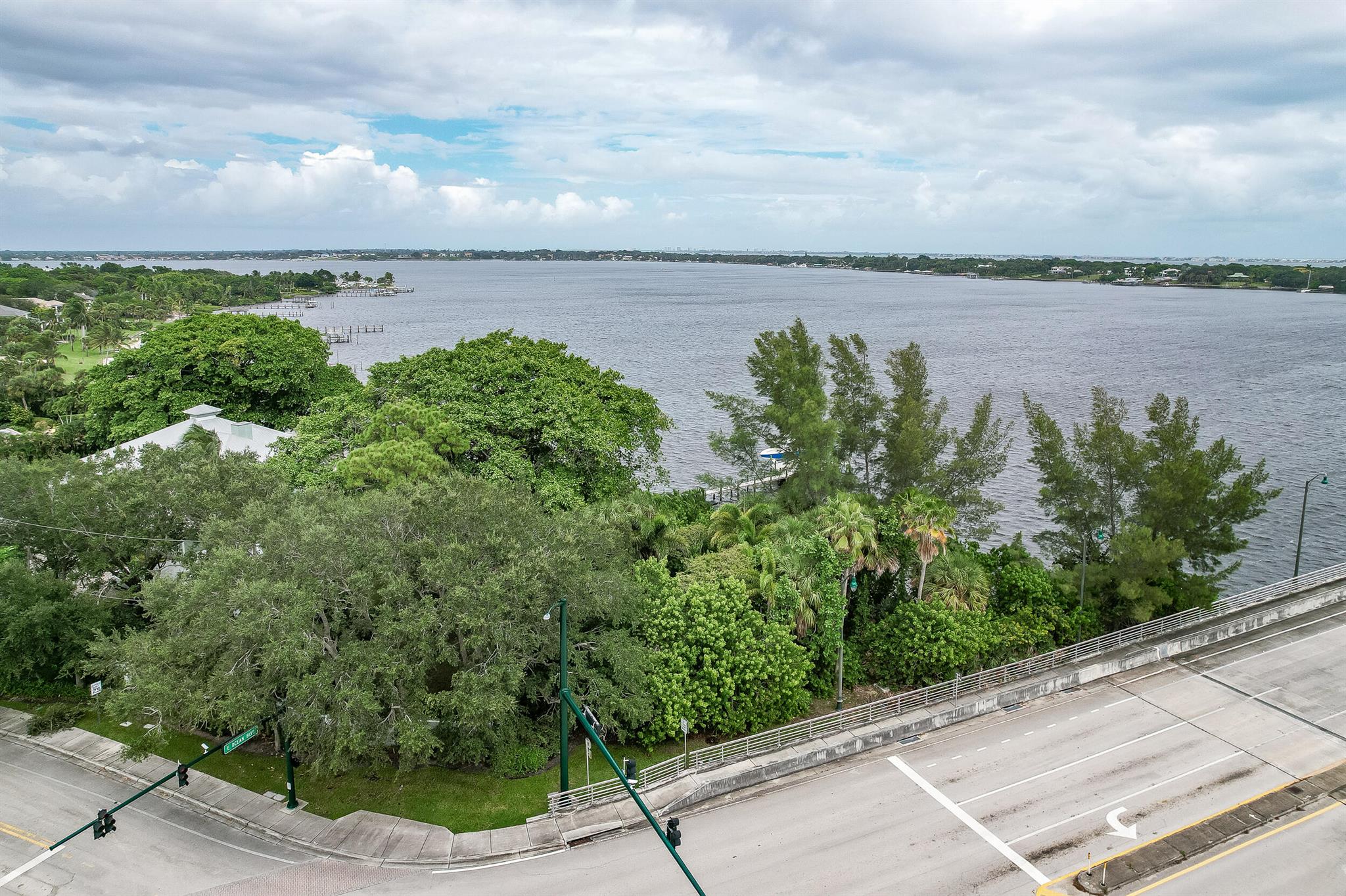 CEDAR POINTE CONDO - Residential