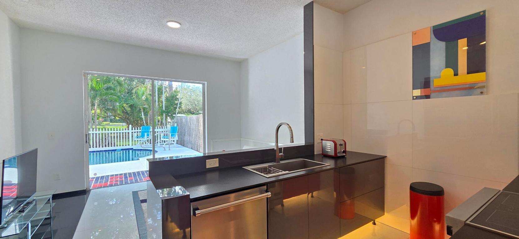 MONTEREY ON THE LAKE - Residential Lease