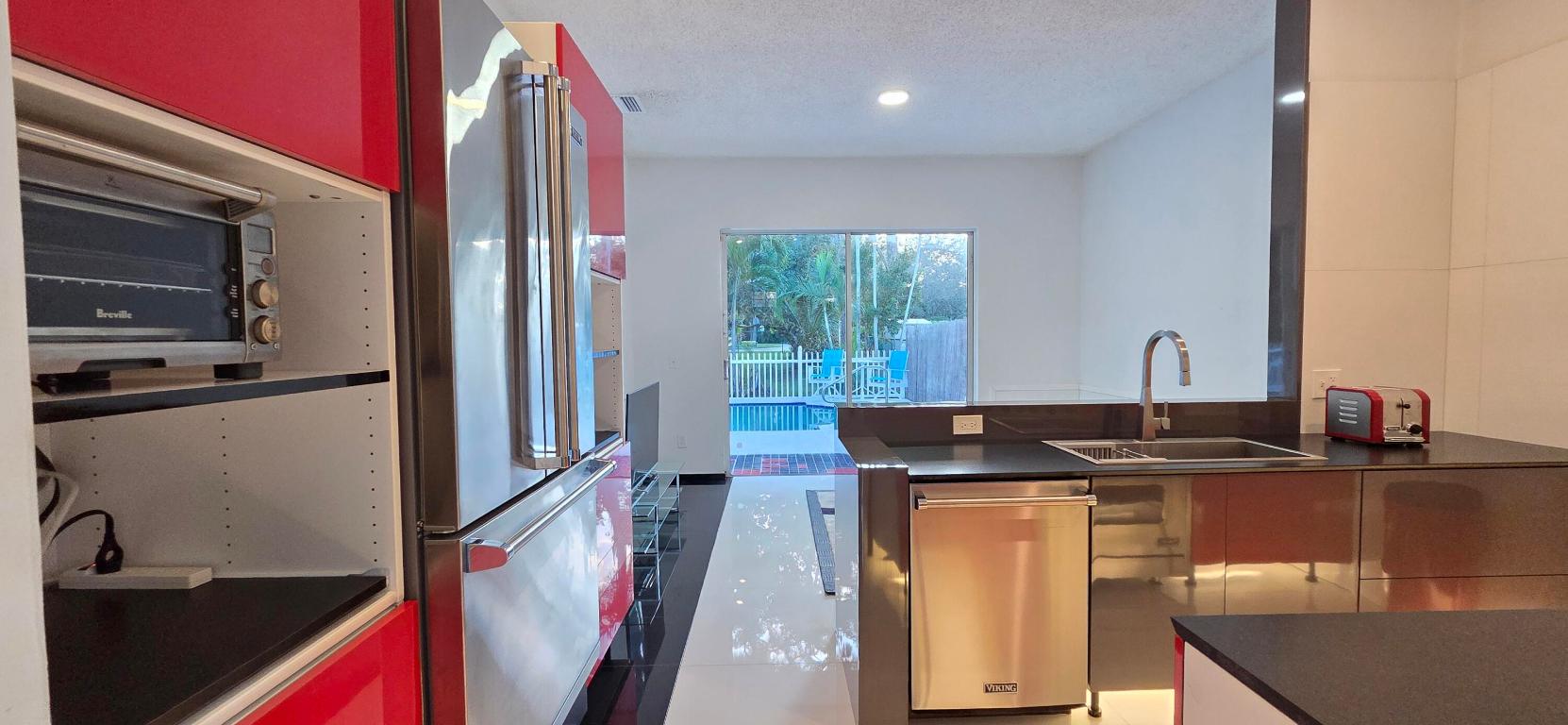 MONTEREY ON THE LAKE - Residential Lease