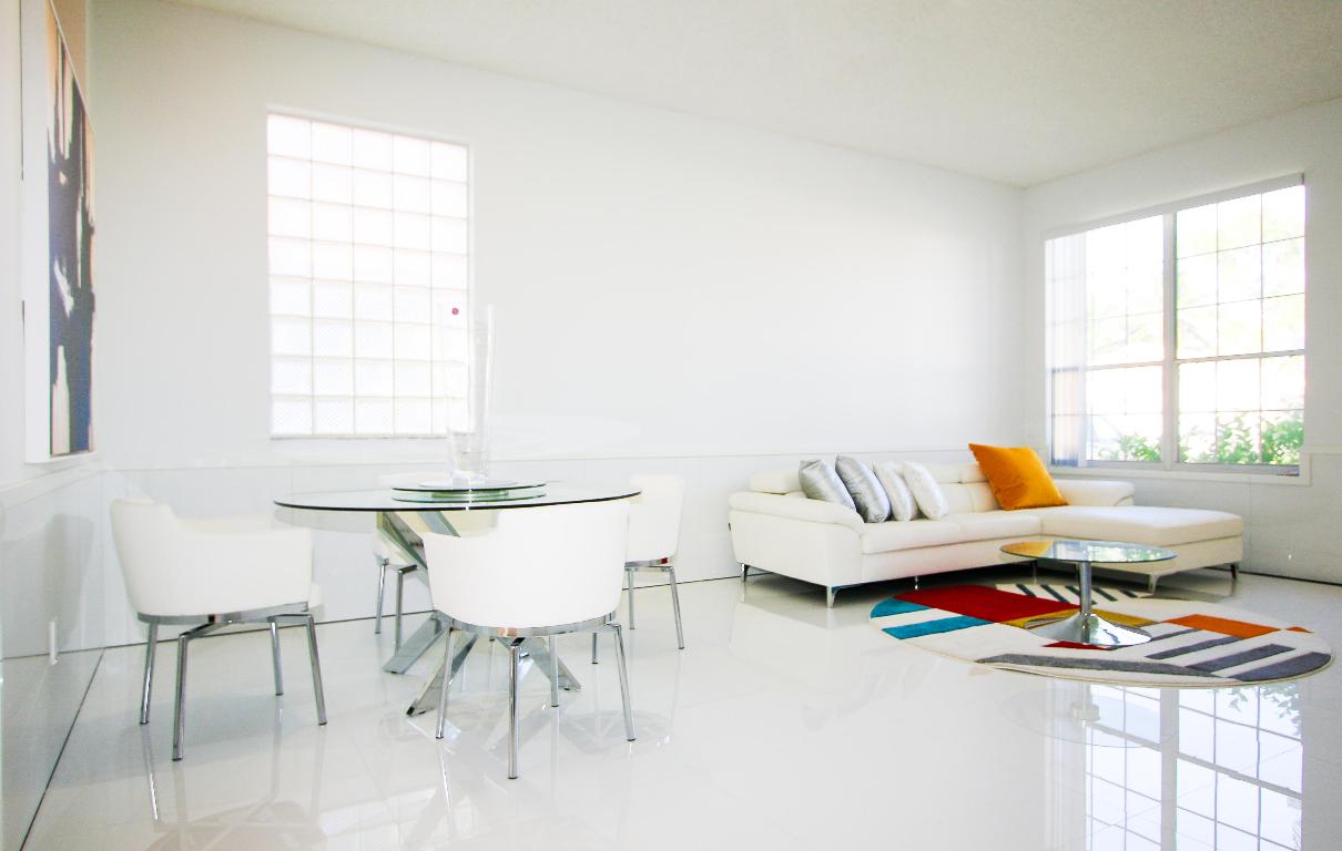 MONTEREY ON THE LAKE - Residential Lease