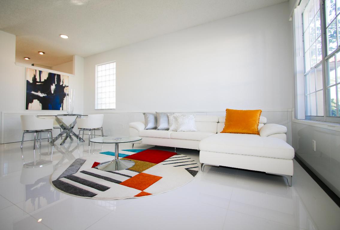 MONTEREY ON THE LAKE - Residential Lease