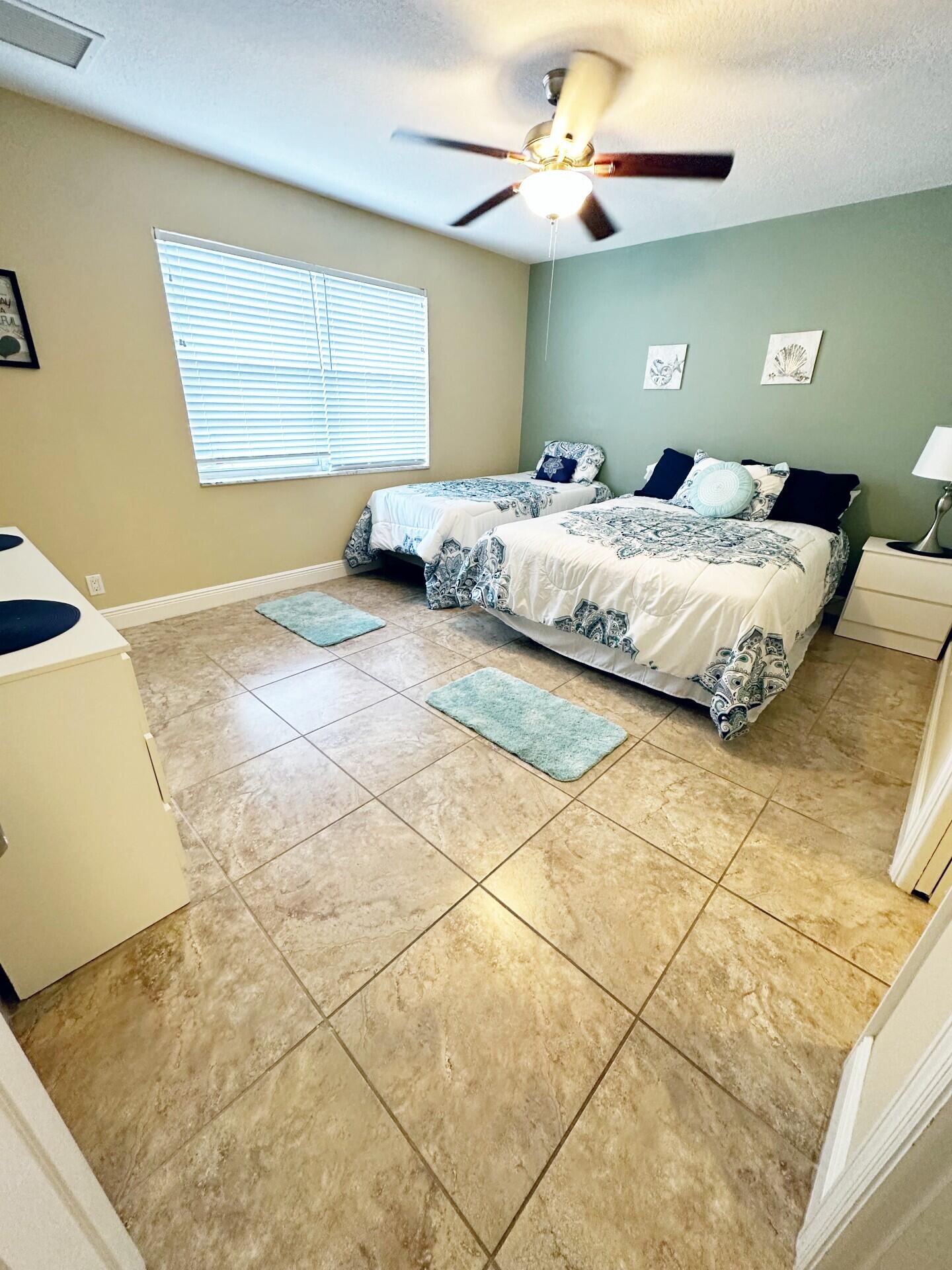 NORTH PALM BEACH VILLAGE OF 3 - Residential Lease