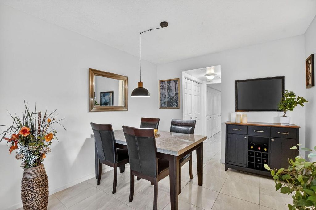 Photo of 438 Tilford U, Deerfield Beach, FL 33442 (MLS # R11158122)