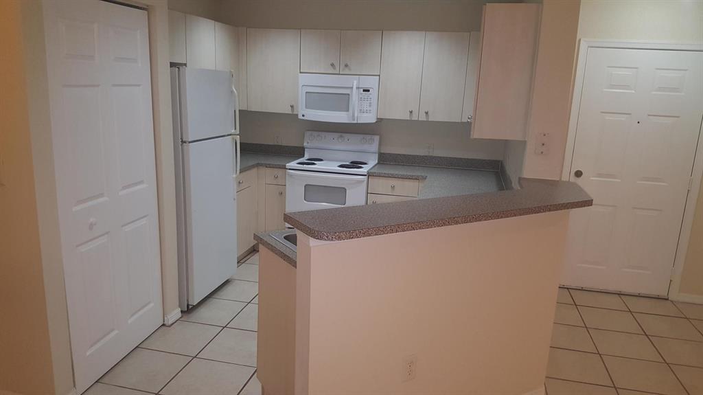 FLAGLER POINTE CONDO - Residential