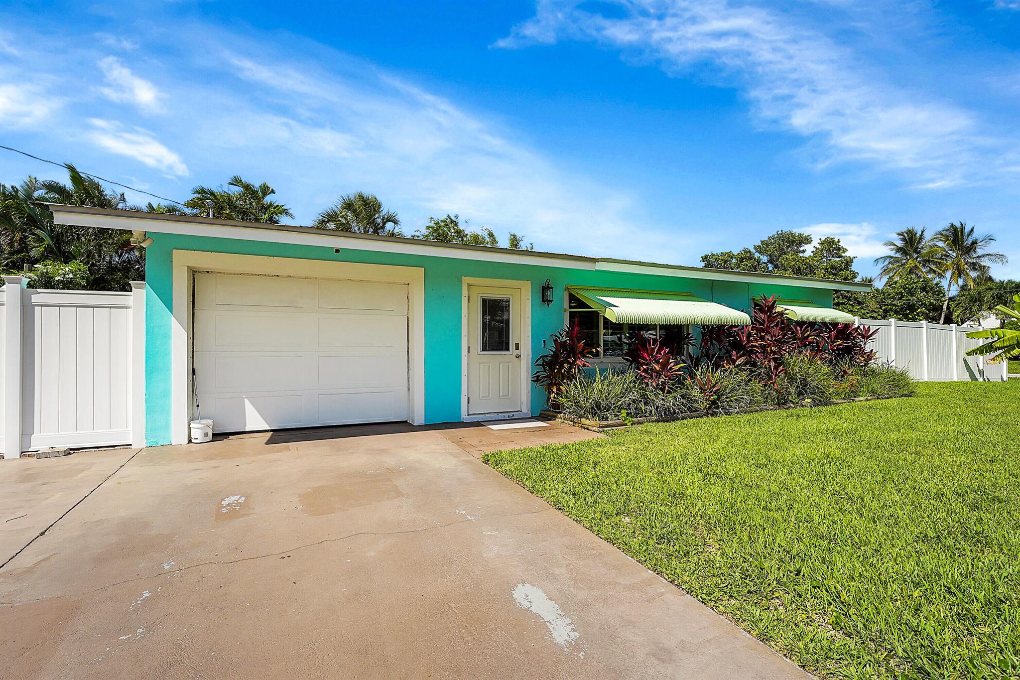 SURFSIDE-UNIT 1 SUBDIVISI - Residential Lease