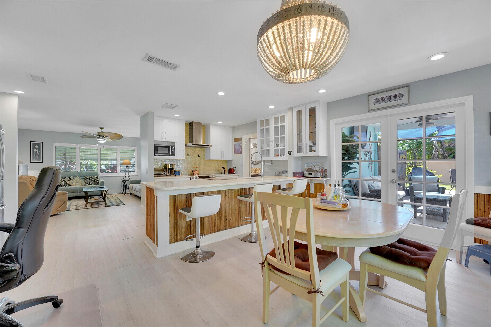 SURFSIDE-UNIT 1 SUBDIVISI - Residential Lease