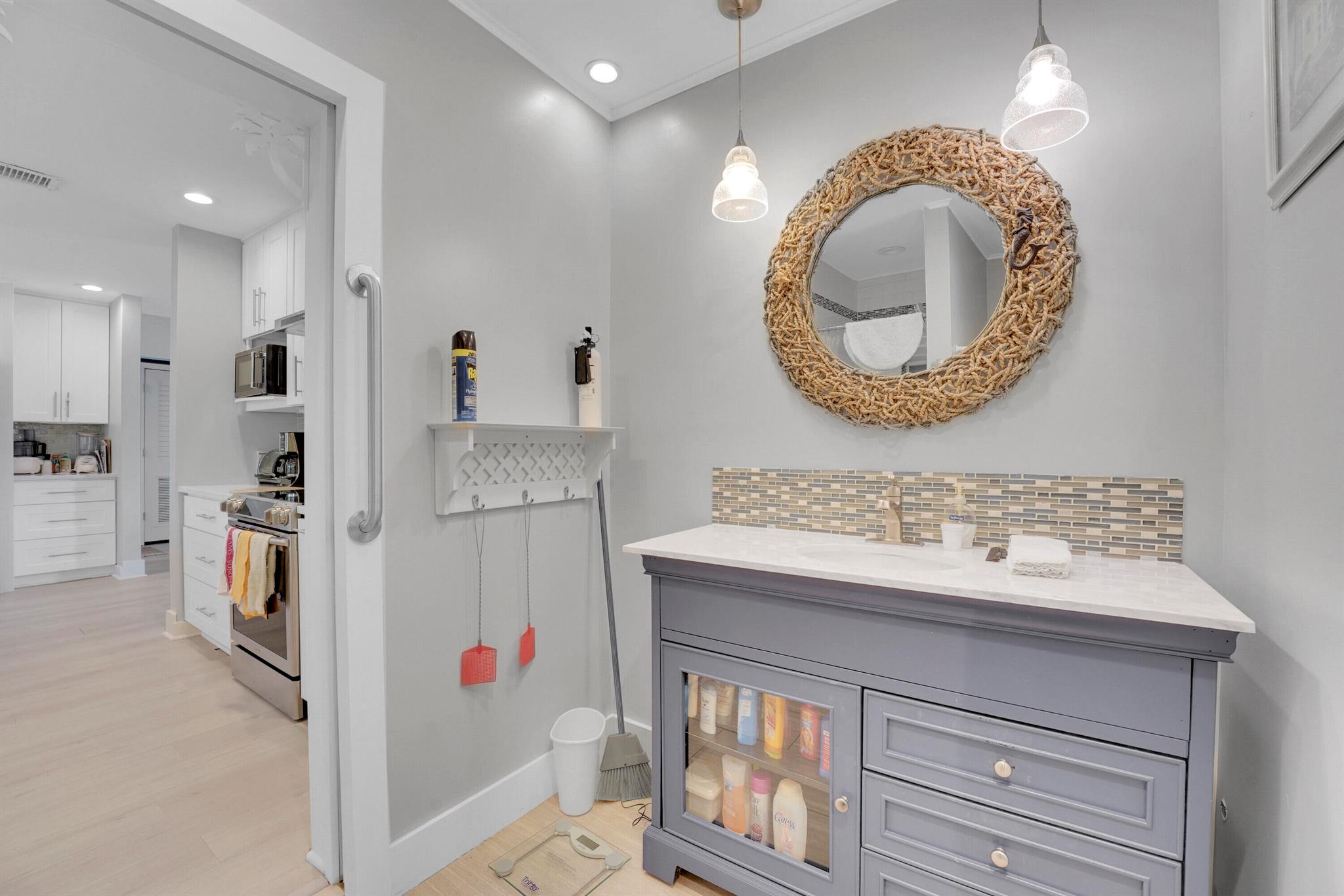 SURFSIDE-UNIT 1 SUBDIVISI - Residential Lease