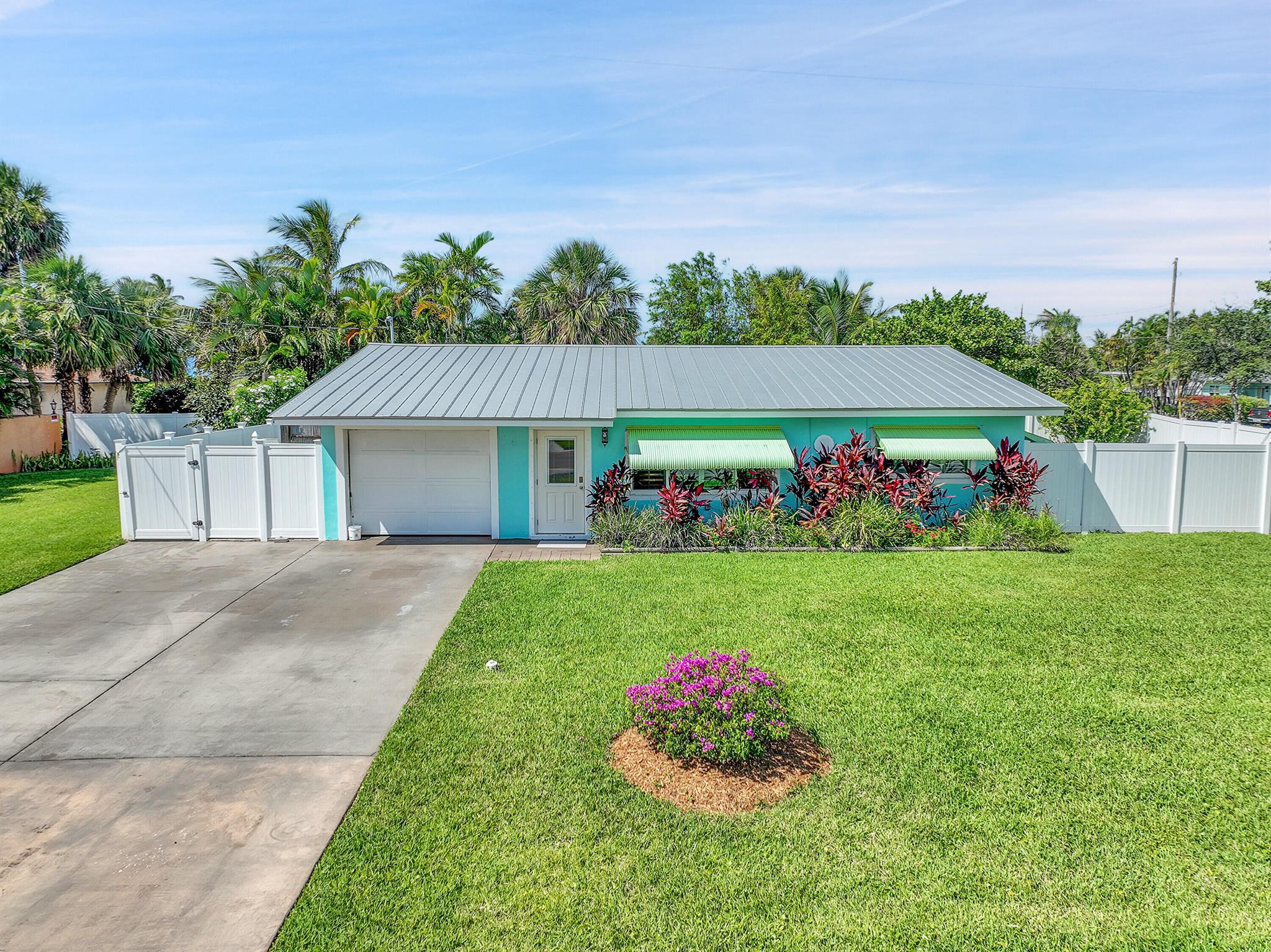 SURFSIDE-UNIT 1 SUBDIVISI - Residential Lease