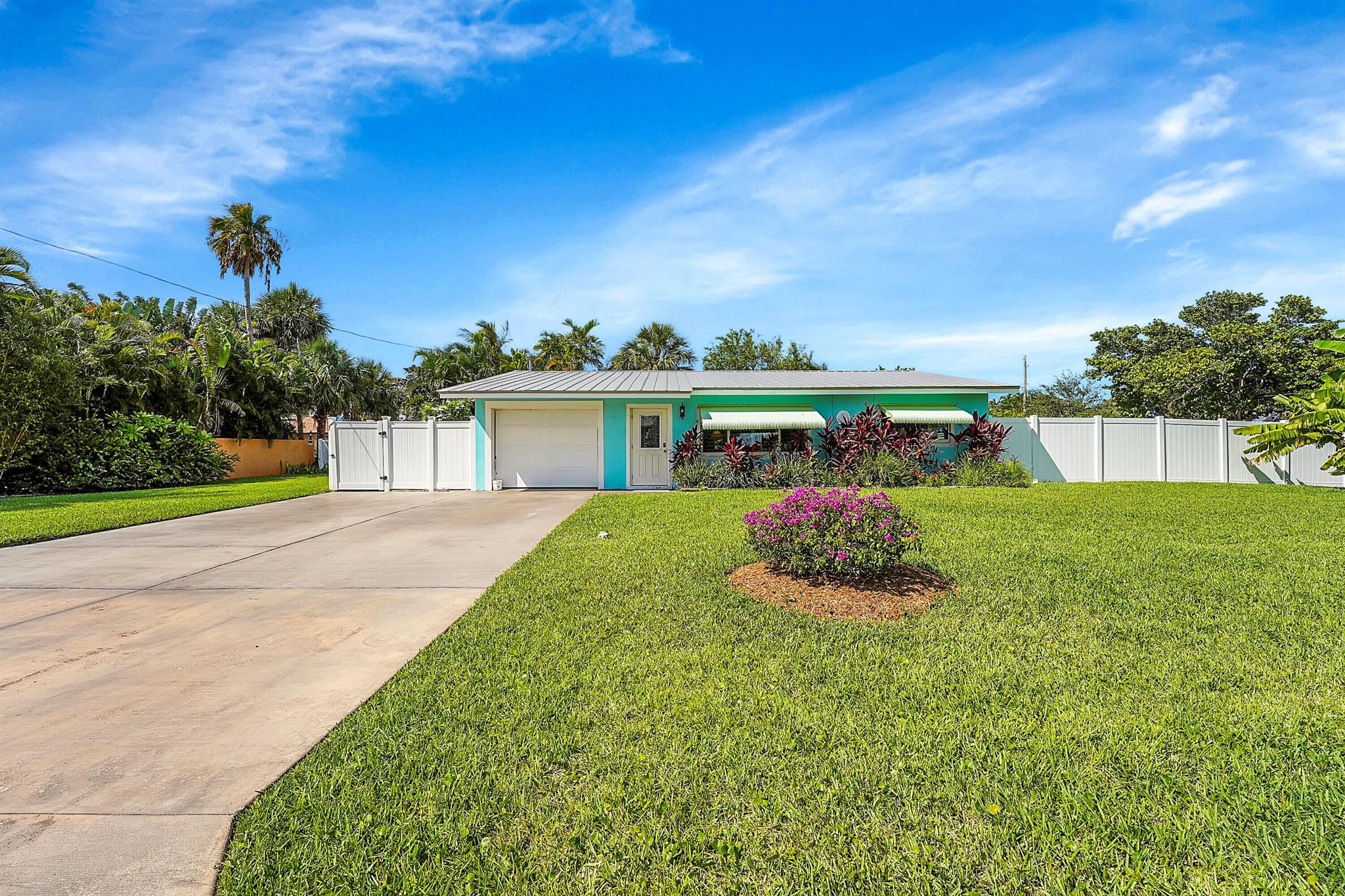 SURFSIDE-UNIT 1 SUBDIVISI - Residential Lease