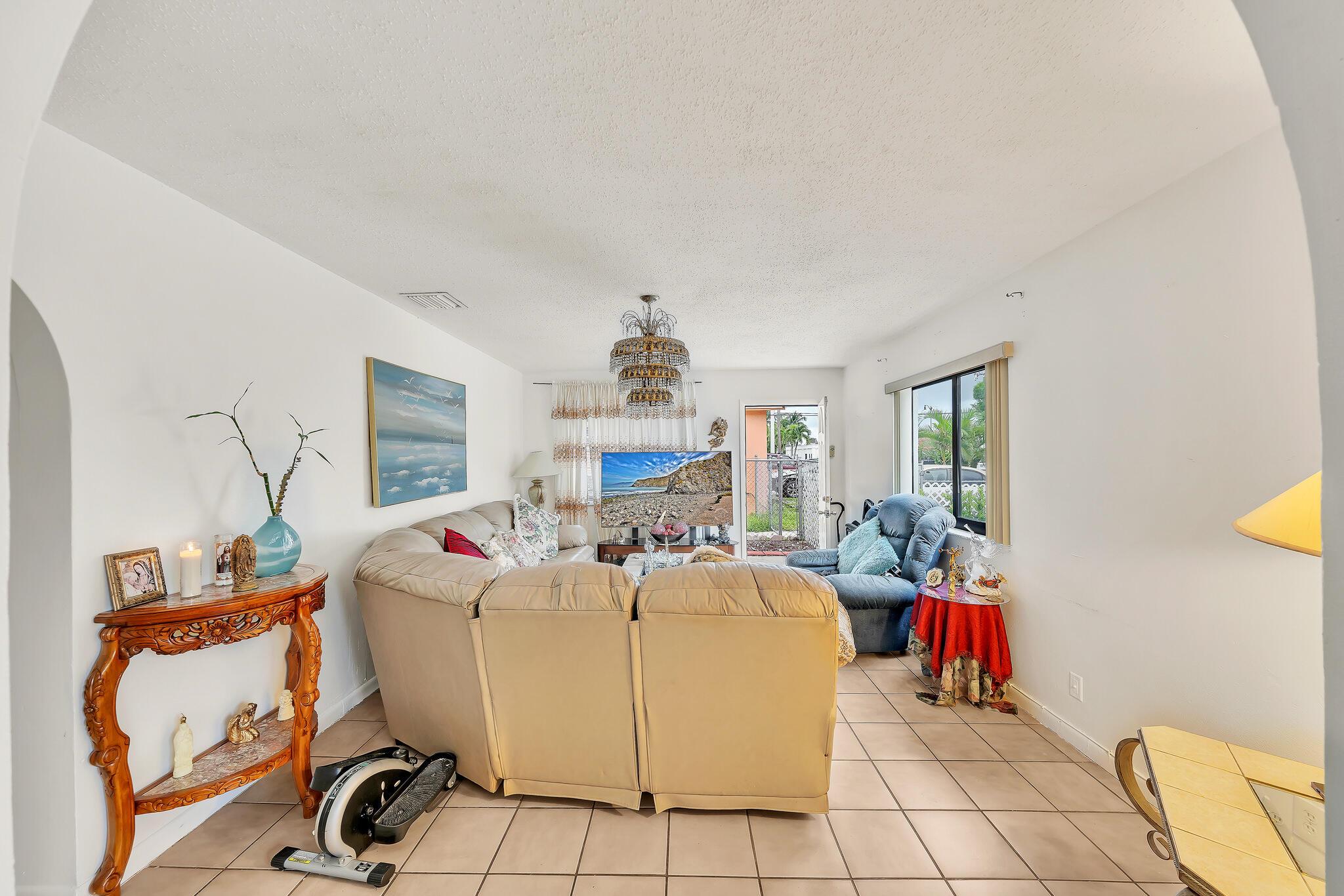 FOREST RIDGE PARK - Residential Income