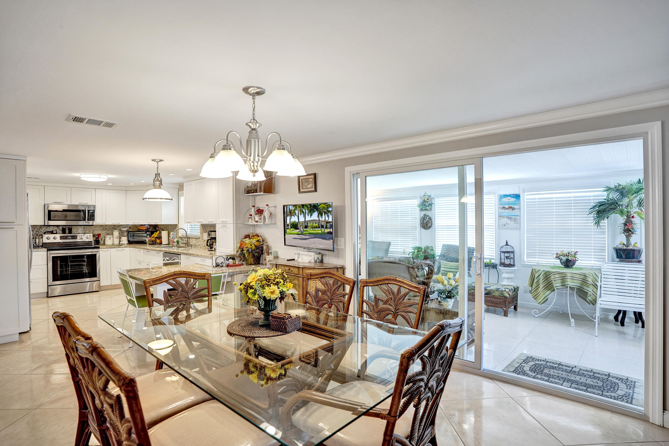 HIGHLAND MEADOWS ESTATES - Residential