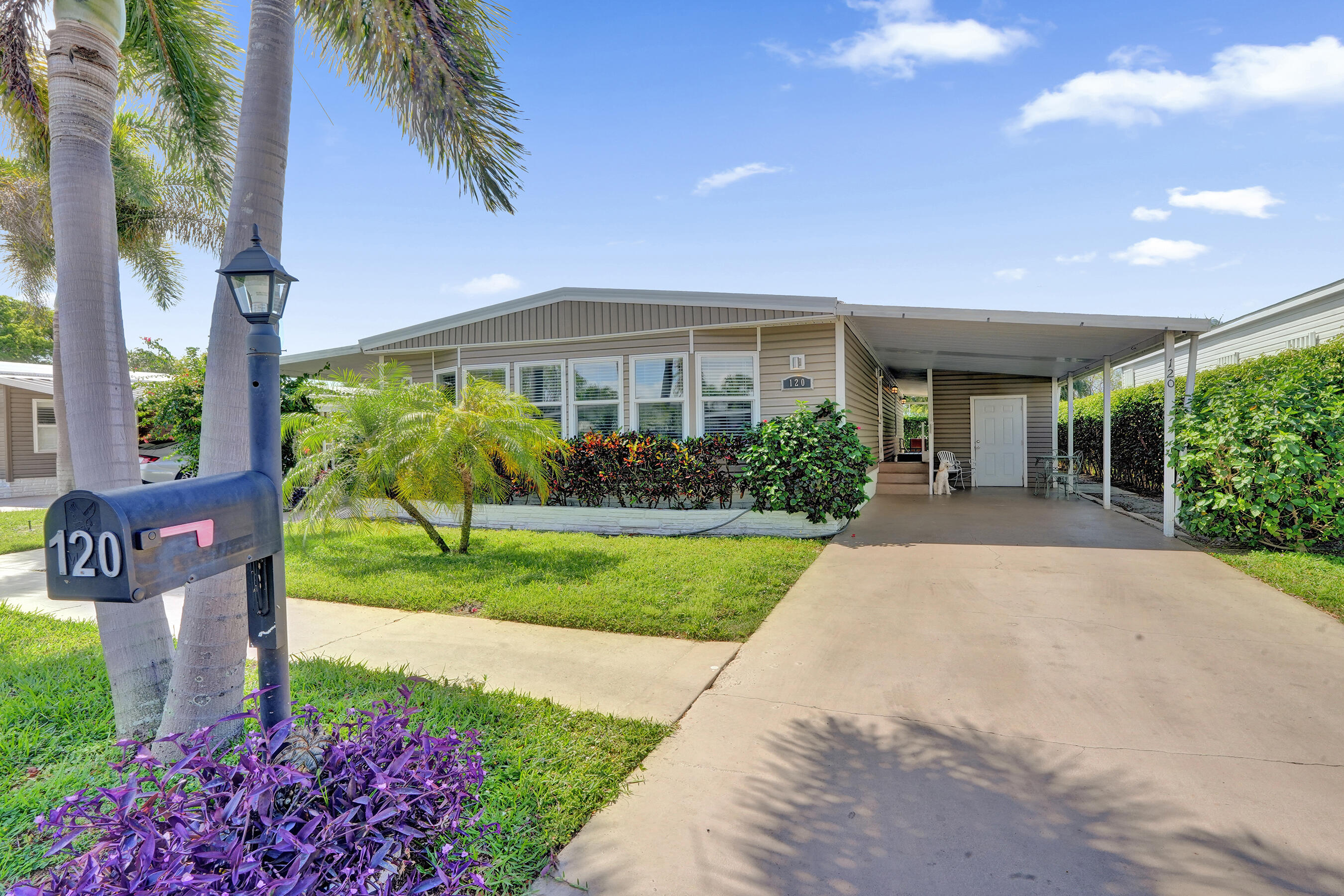 HIGHLAND MEADOWS ESTATES - Residential