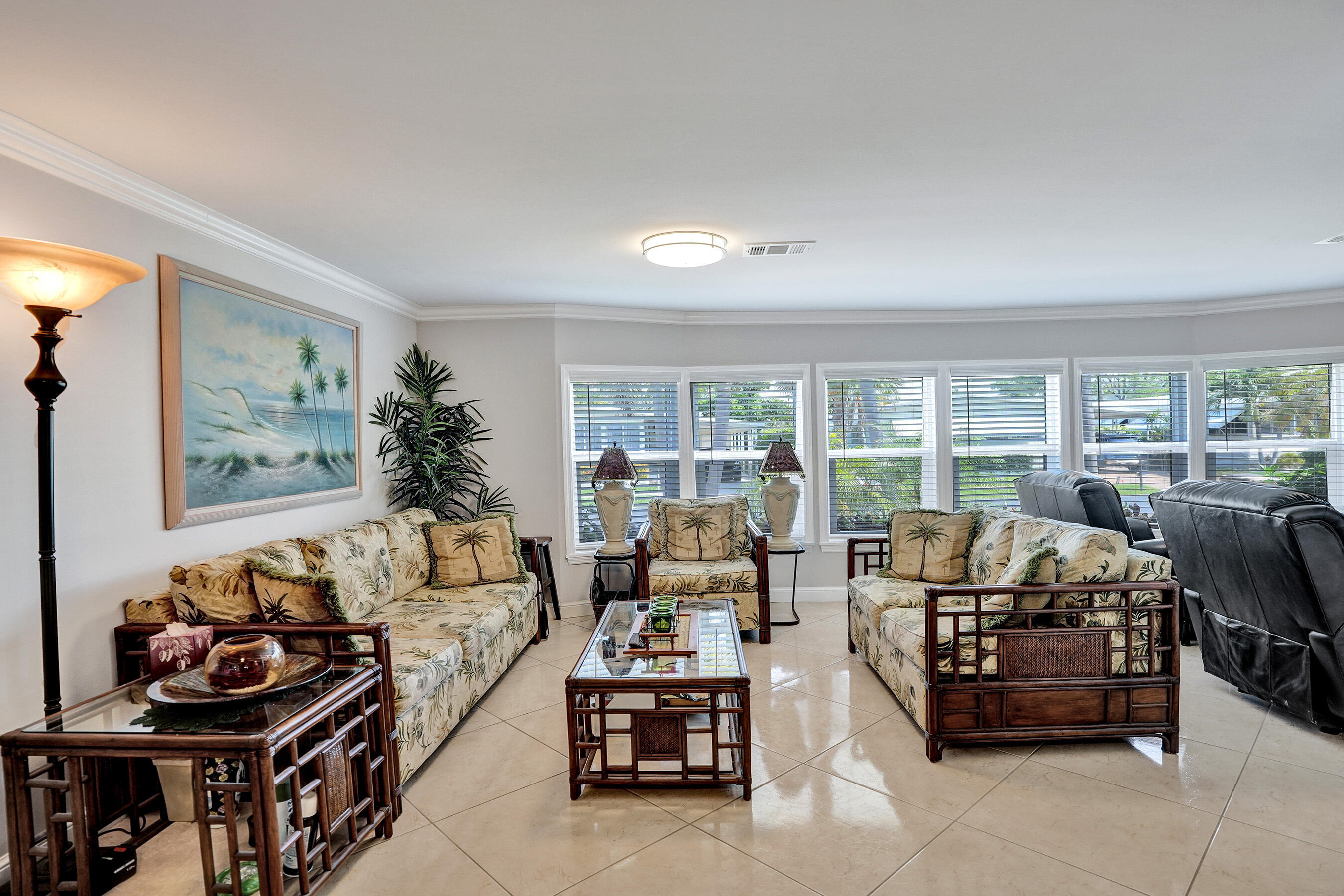 HIGHLAND MEADOWS ESTATES - Residential