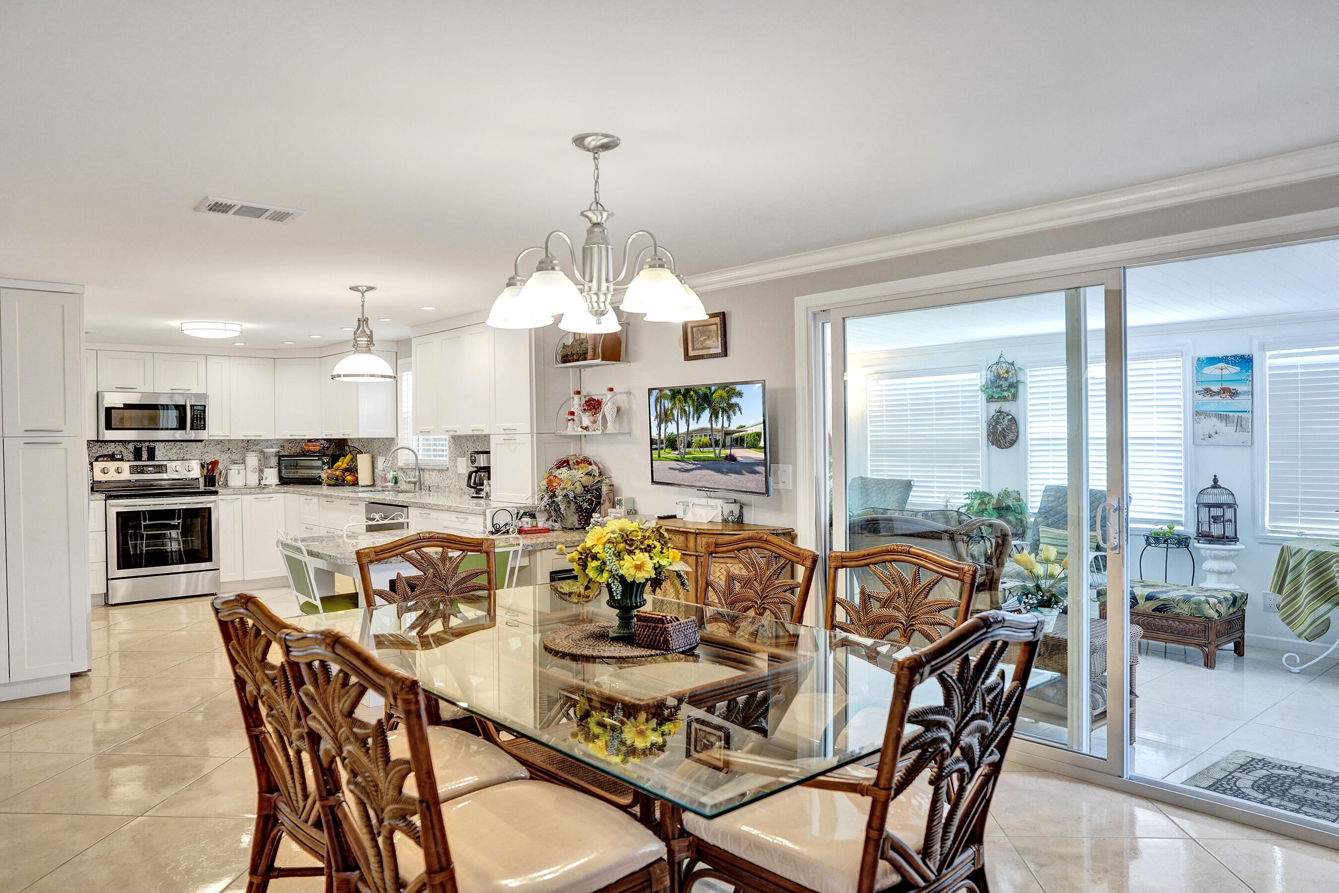 HIGHLAND MEADOWS ESTATES - Residential