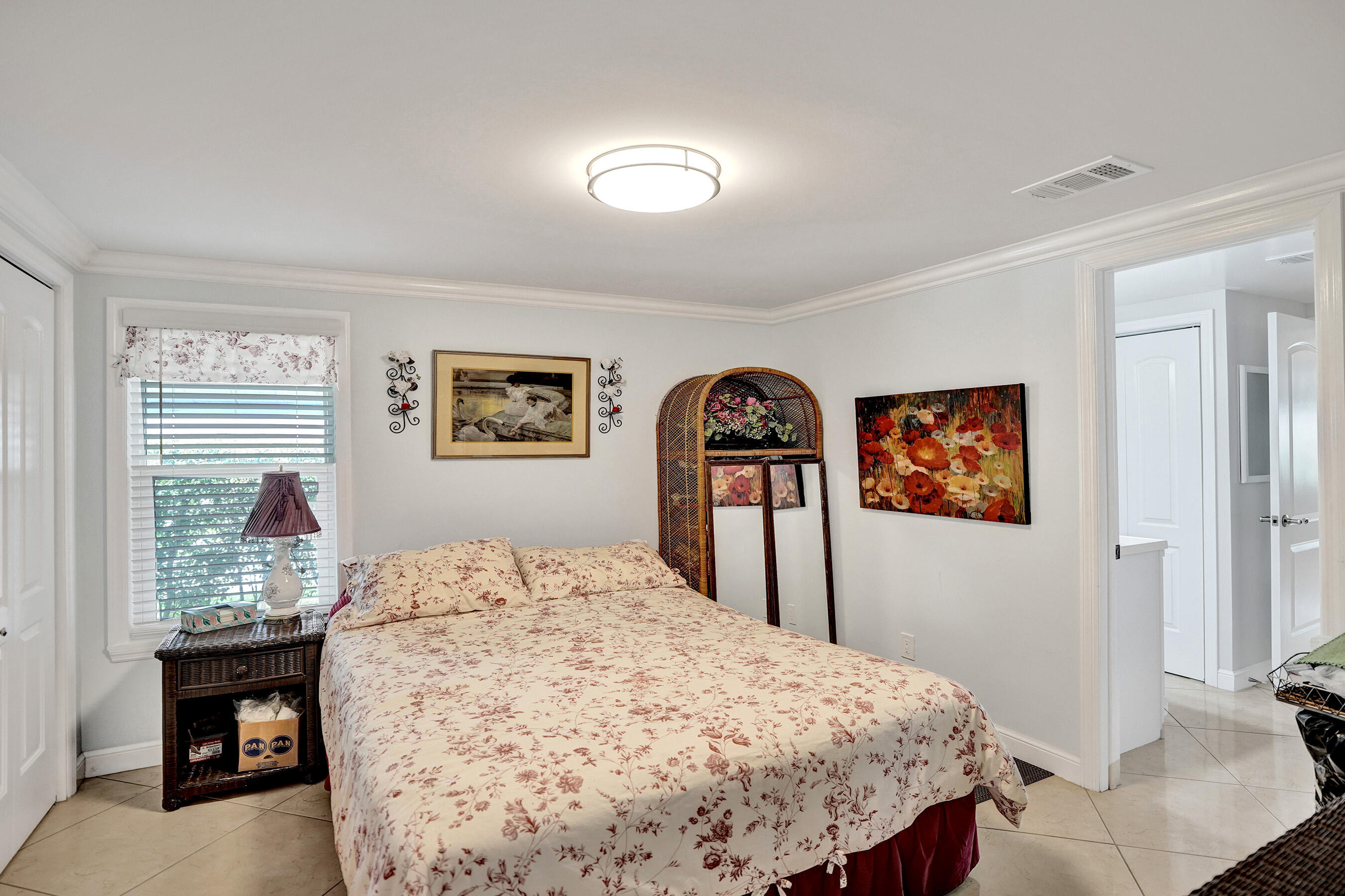 HIGHLAND MEADOWS ESTATES - Residential