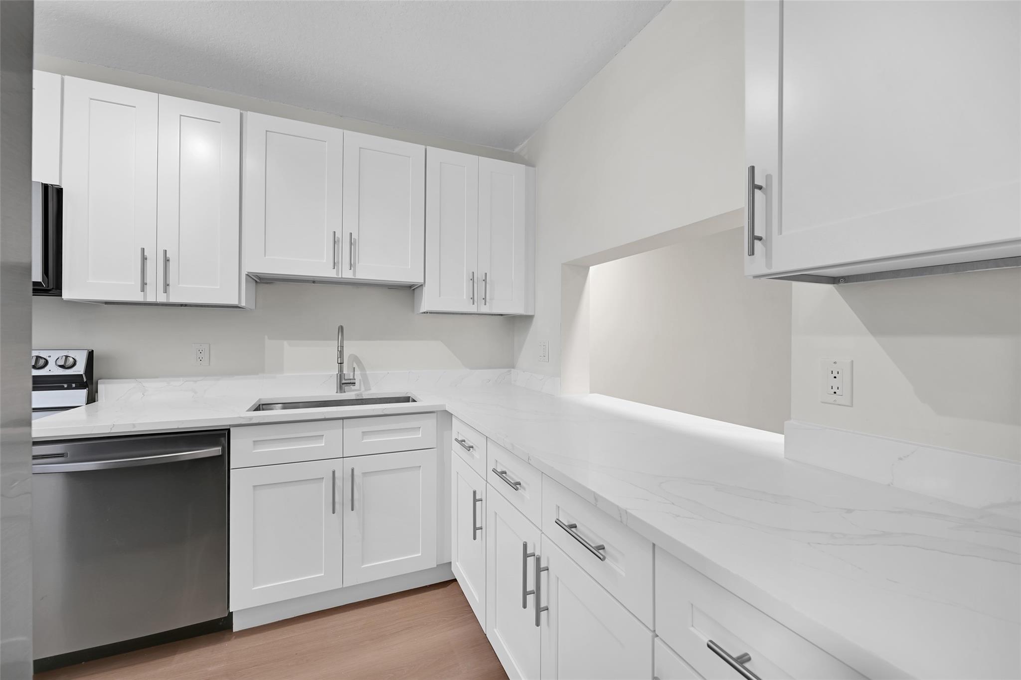 GREENGLADES CONDO - Residential