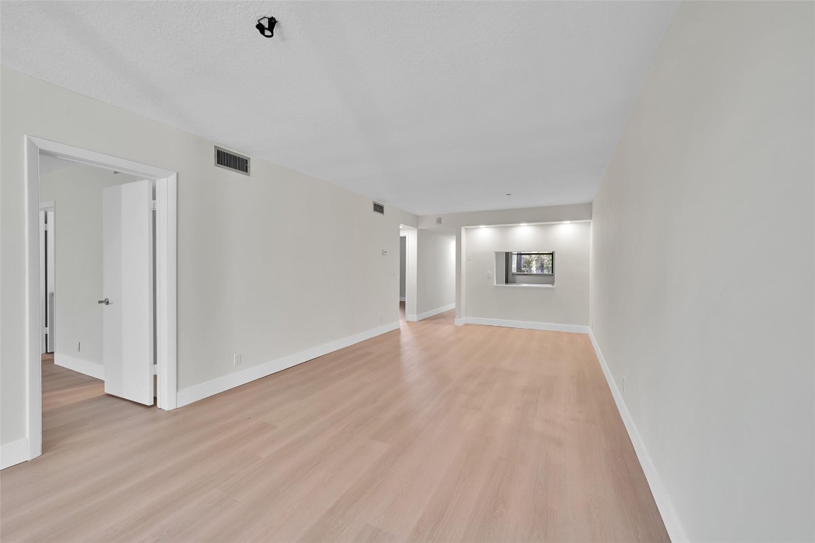 GREENGLADES CONDO - Residential