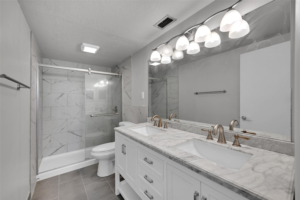 GREENGLADES CONDO - Residential