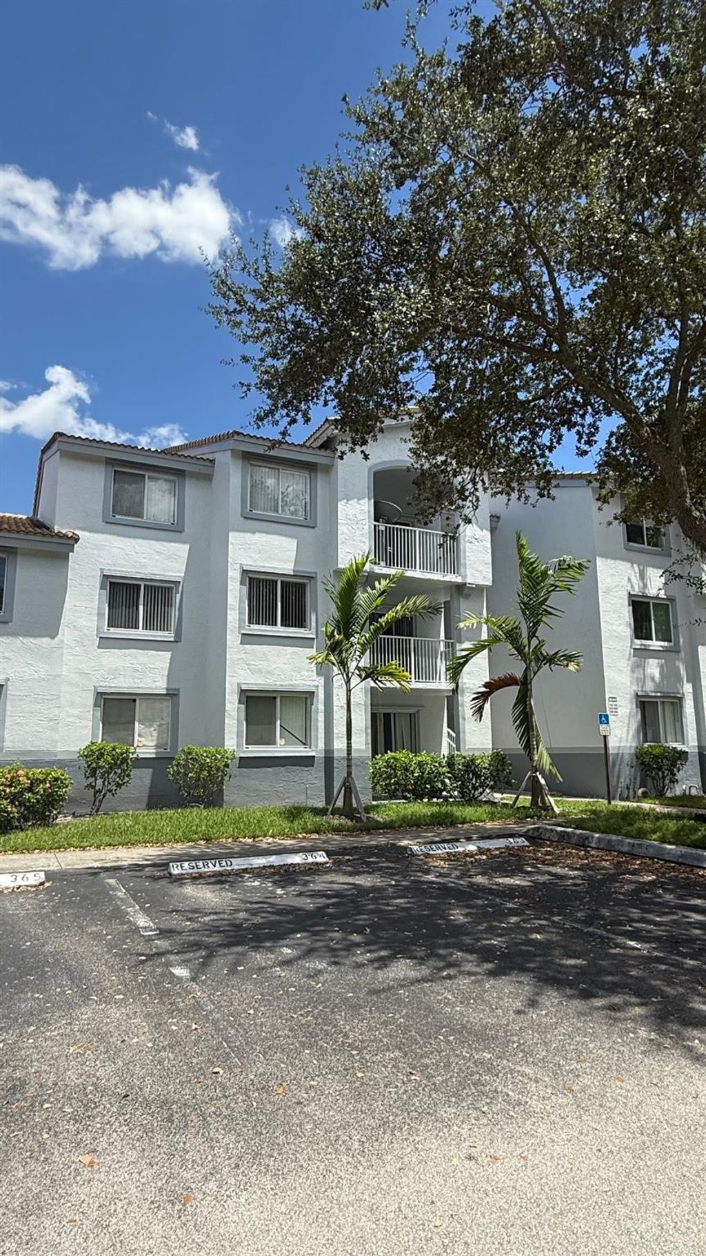 Photo of 2600 S University Drive #112, Davie, FL 33328 (MLS # F10521253)